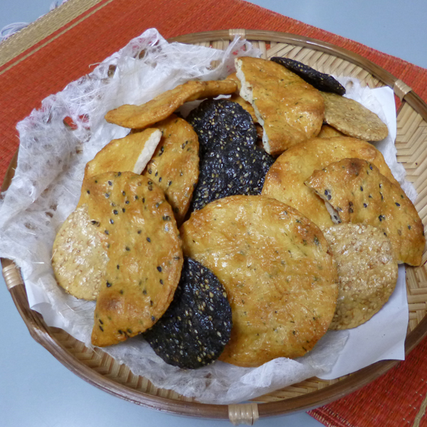 岩手「味泉」　美味しいお米で作った　こわれ煎餅6種詰め合わせ(1.5kg)